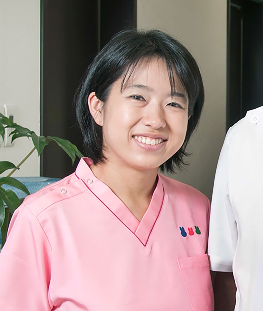歯科医師 荒野 泰子